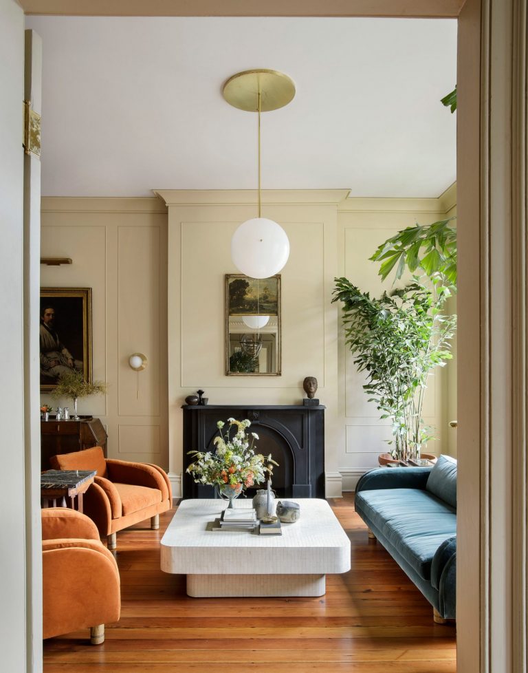 19th century Charleston rowhouse 2