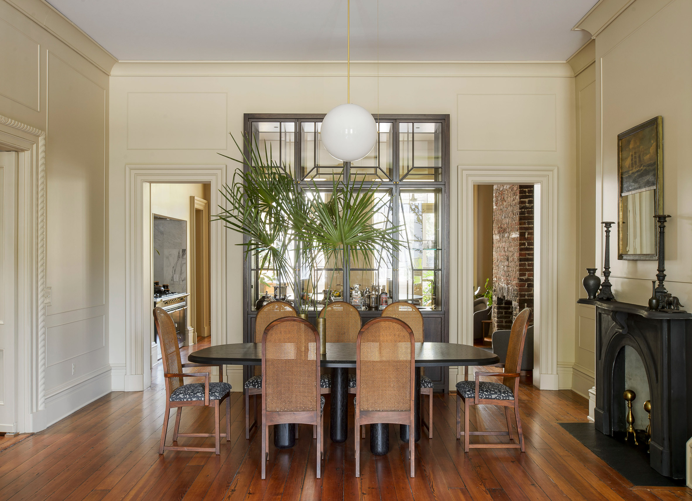 19th century Charleston rowhouse 5