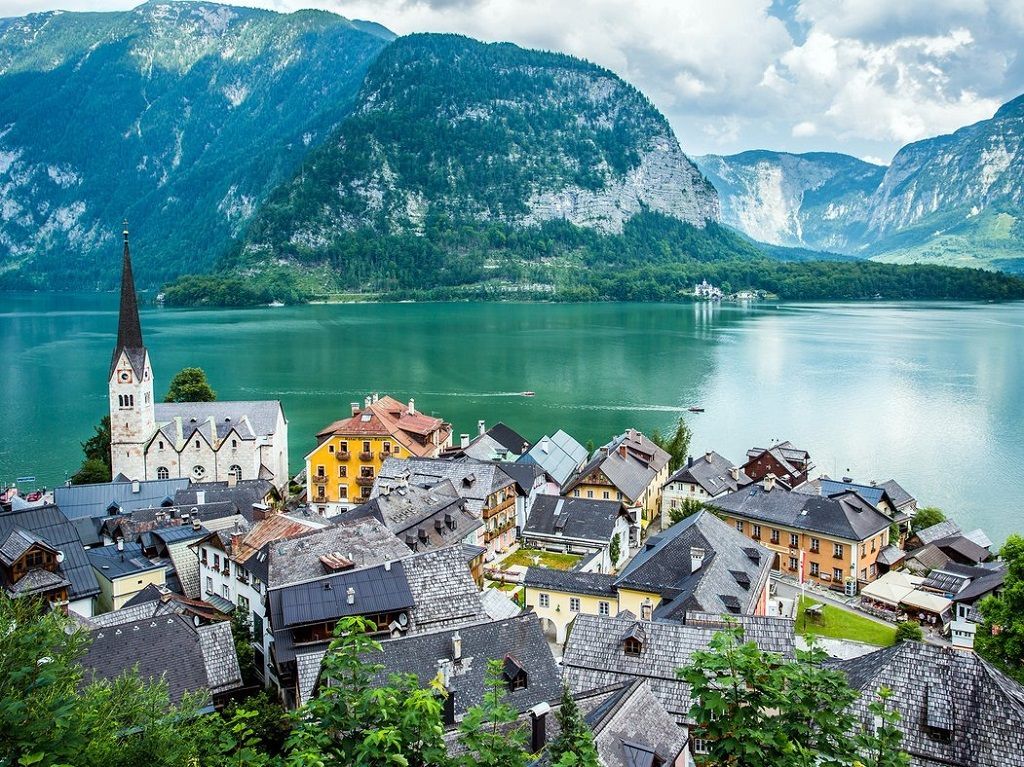 AD-Places-That-Are-Straight-Out-Of-Fairy-Tales-08