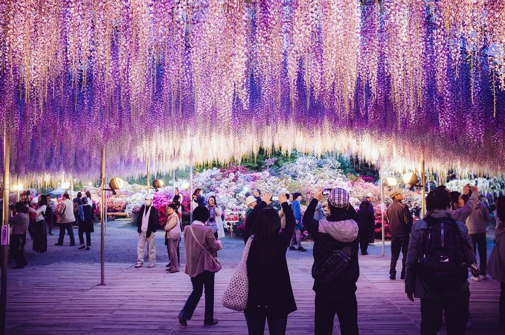 AD-Places-That-Are-Straight-Out-Of-Fairy-Tales-02