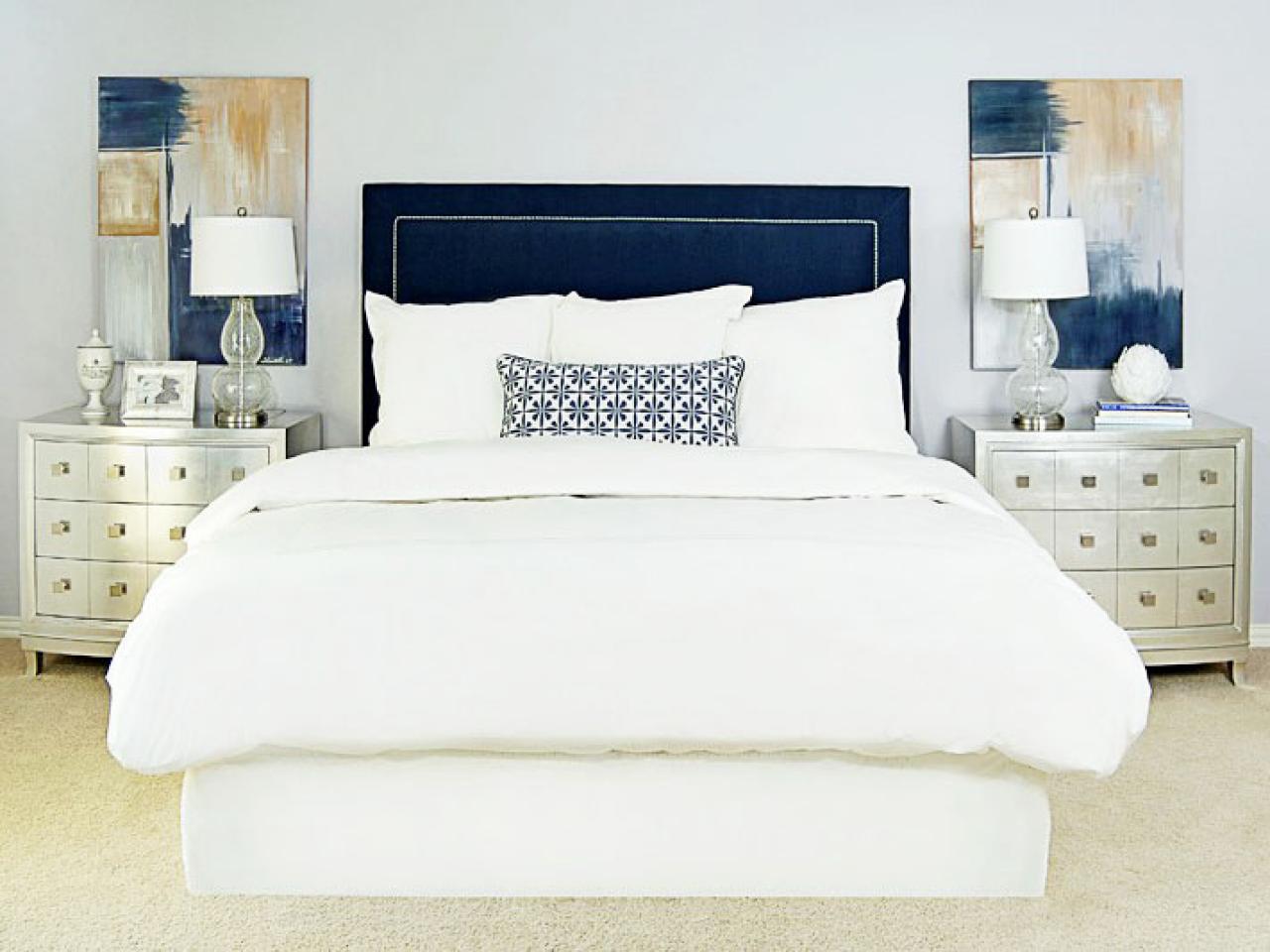 DP Emily-Johnston-Larkin-Transitional-Blue-Bedroom s4x3.jpg.rend.hgtvcom.1280.960