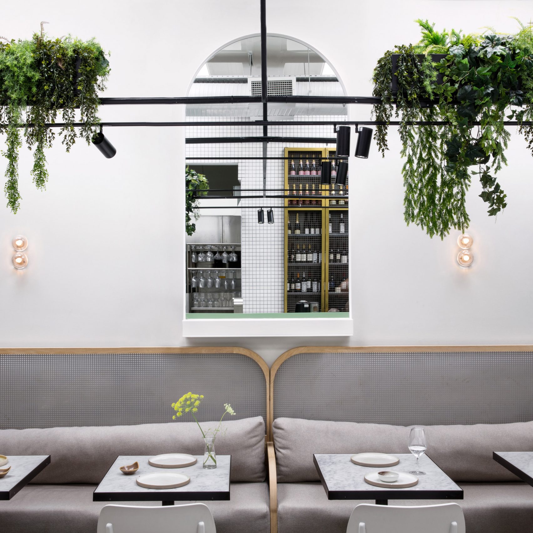 Thiet ke noi that BelDecor vn red roaster stella collective interiors dezeen 2364 sq 1 1704x1704