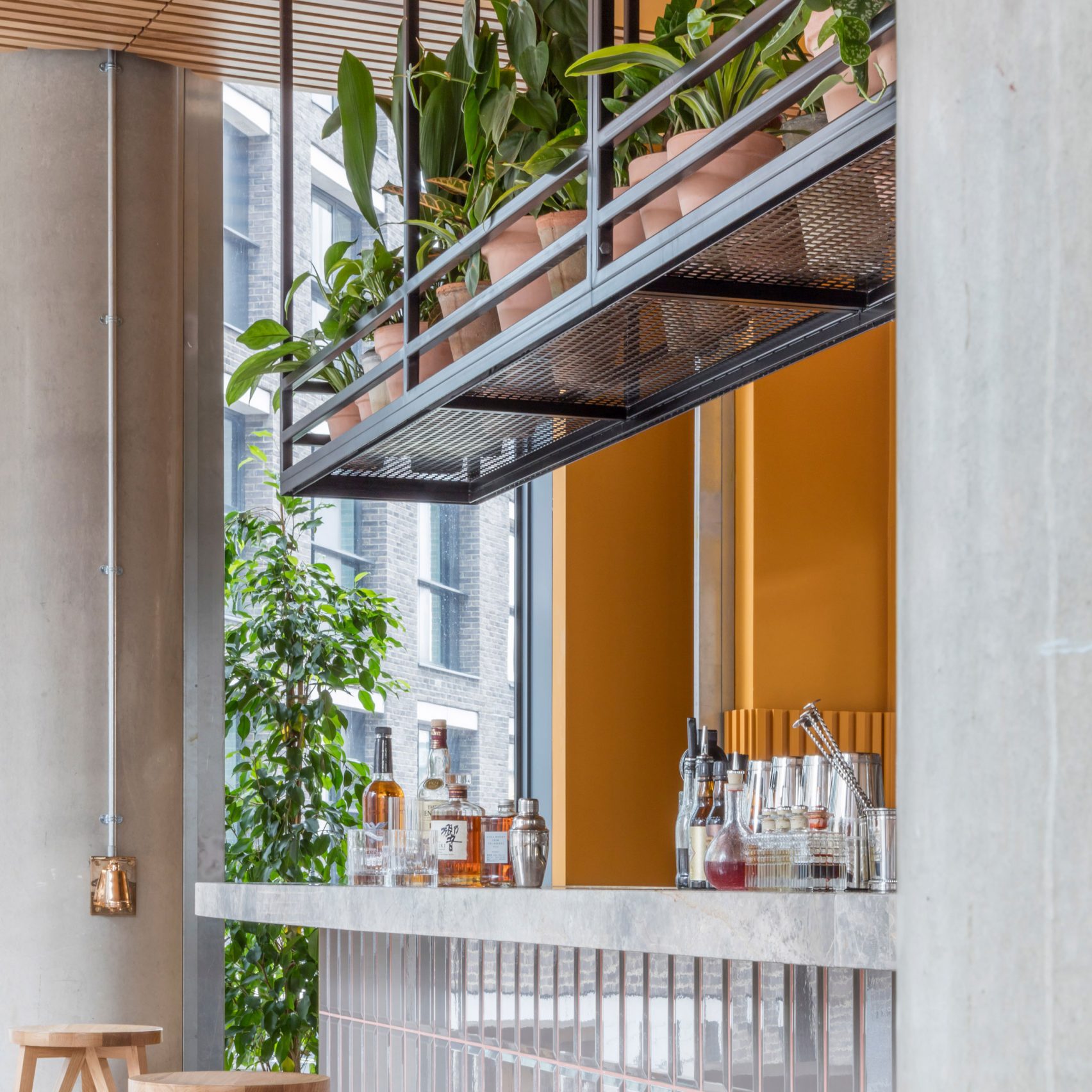 Thiet ke noi that BelDecor vn treves hyde restaurant grzywinski pons london dezeen 2364 sq 1704x1704