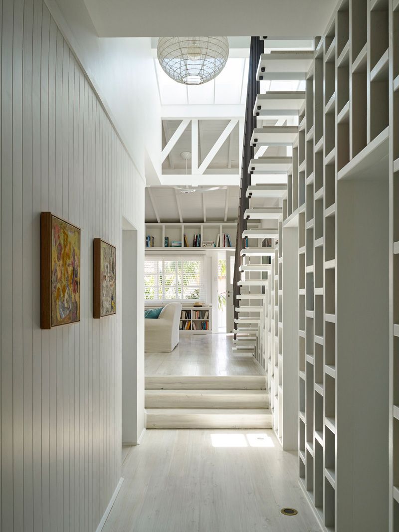 house-on-stilts 171215 10