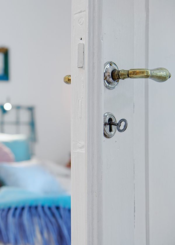 Door2