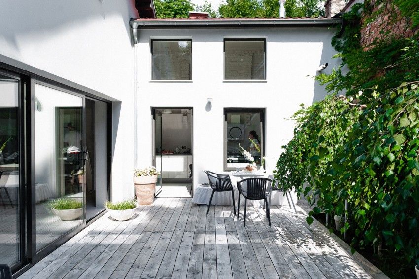 Interior-Design-Beldecor-vn-Adaptation-of-a-Forge-04-850x566
