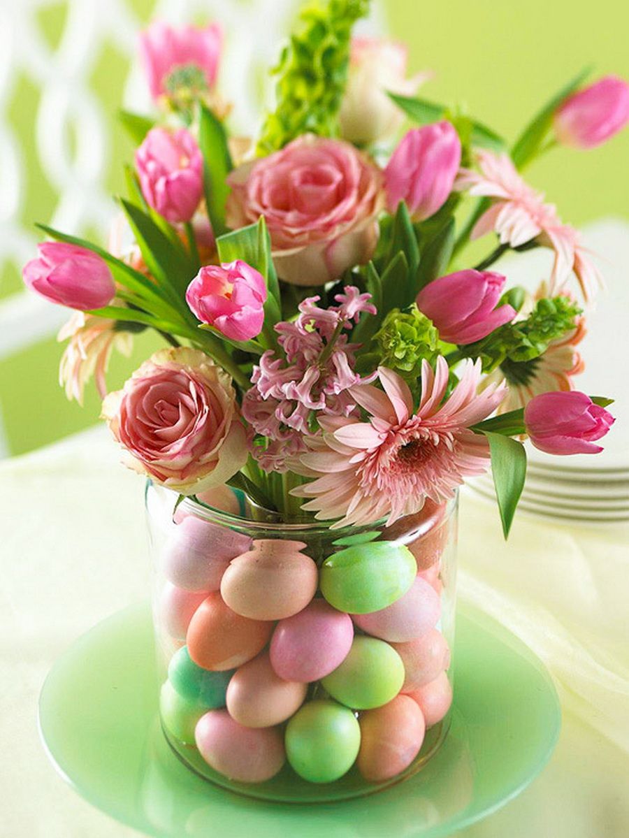 Thiet-ke-noi-that-Beldecor-vn-trang-tri-ban-an-them-lung-linh-voi-hoa 5