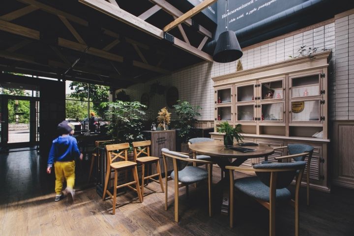 Bakary-1-restaurant-by-YoDezeen-Rivne-Ukraine-02