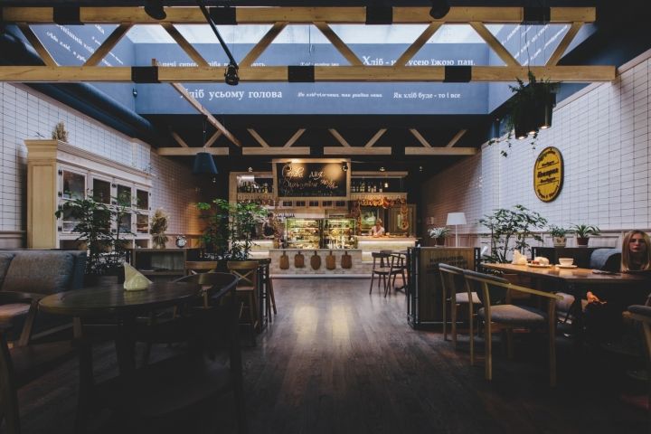 Bakary-1-restaurant-by-YoDezeen-Rivne-Ukraine-04