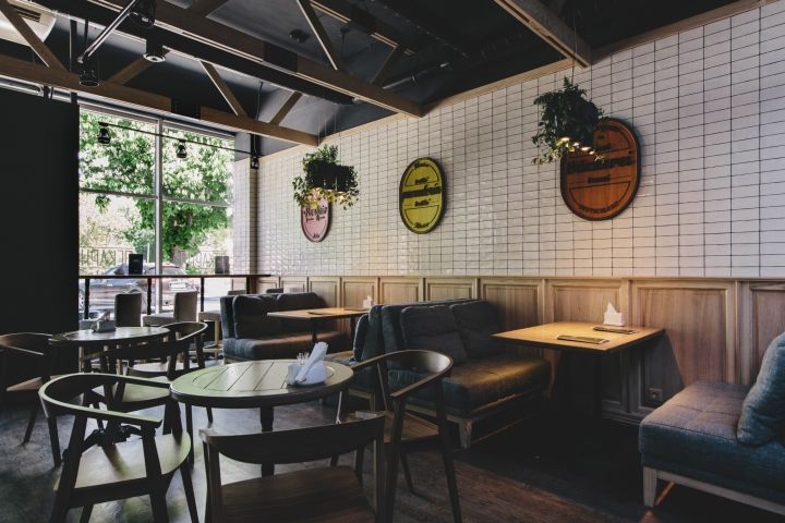 Bakary-1-restaurant-by-YoDezeen-Rivne-Ukraine-05
