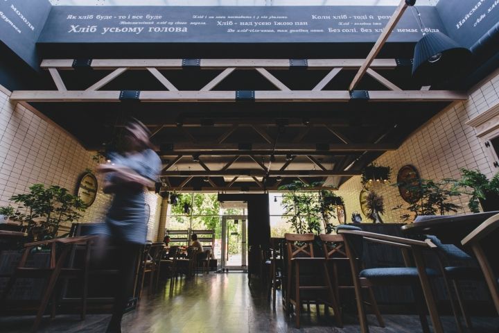 Bakary-1-restaurant-by-YoDezeen-Rivne-Ukraine-07