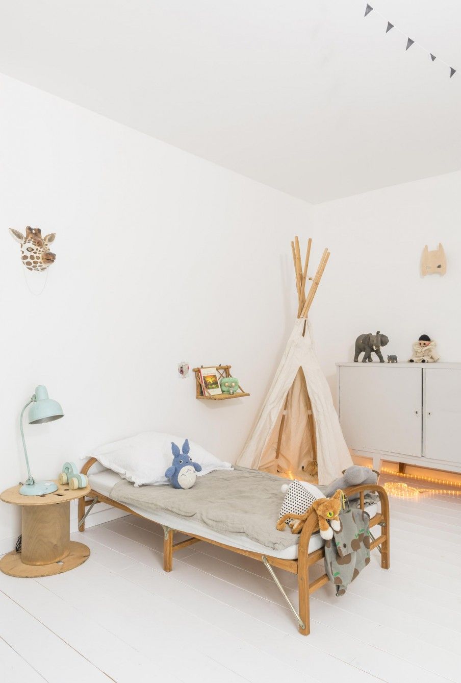 Thiet-ke-noi-that-Beldecor-ngoi-nha-cho-be-dam-chat-scandinavian 4